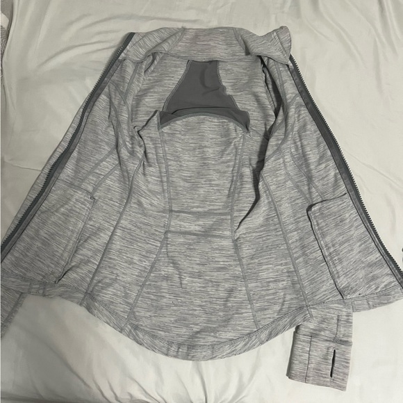 Lululemon Define Jacket - Picture 5 of 9